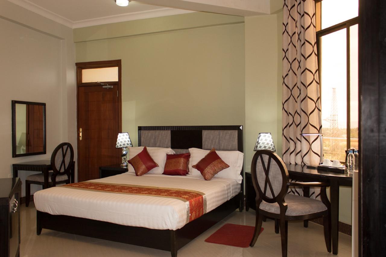 Flomi Hotel Morogoro Екстериор снимка